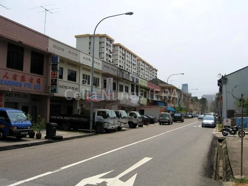 Other Retail for Rent: Prime Retail Space for Lease | Owen Road - Image 1