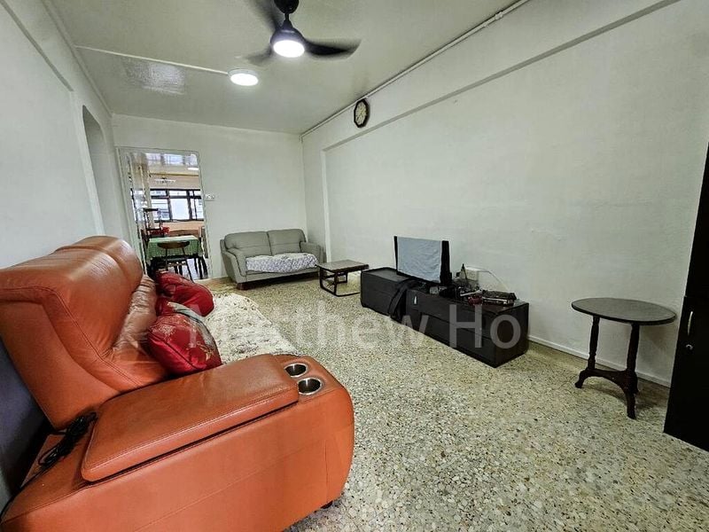 3 Room (3NG) HDB for Rent in  304 Clementi Avenue 4 - Image 4