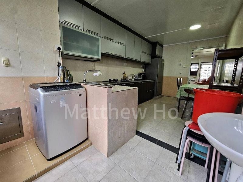 3 Room (3NG) HDB for Rent in  304 Clementi Avenue 4 - Image 3