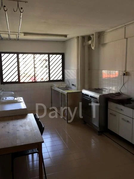 3 Room (3NG) HDB for Rent in  301 Jurong East Street 32 - Image 2