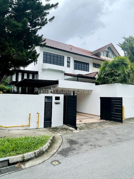 5 Bed Semi-Detached House (Landed) for Rent in  Ban Guan Park - Image 1