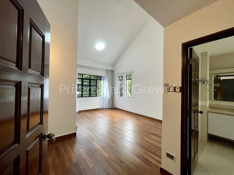 5 Bed Semi-Detached House (Landed) for Rent in  Ban Guan Park - Image 7