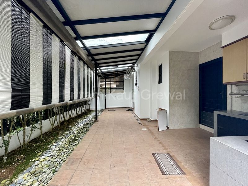 5 Bed Semi-Detached House (Landed) for Rent in  Ban Guan Park - Image 9