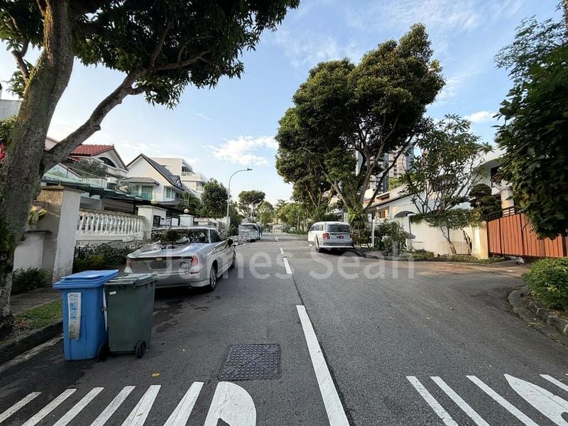 4 Bed Semi-Detached House (Landed) for Sale in  Jalan Kayu Estate - Image 4