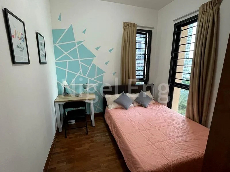 Room (Condo) for Rent in Tanglin View - Image 1