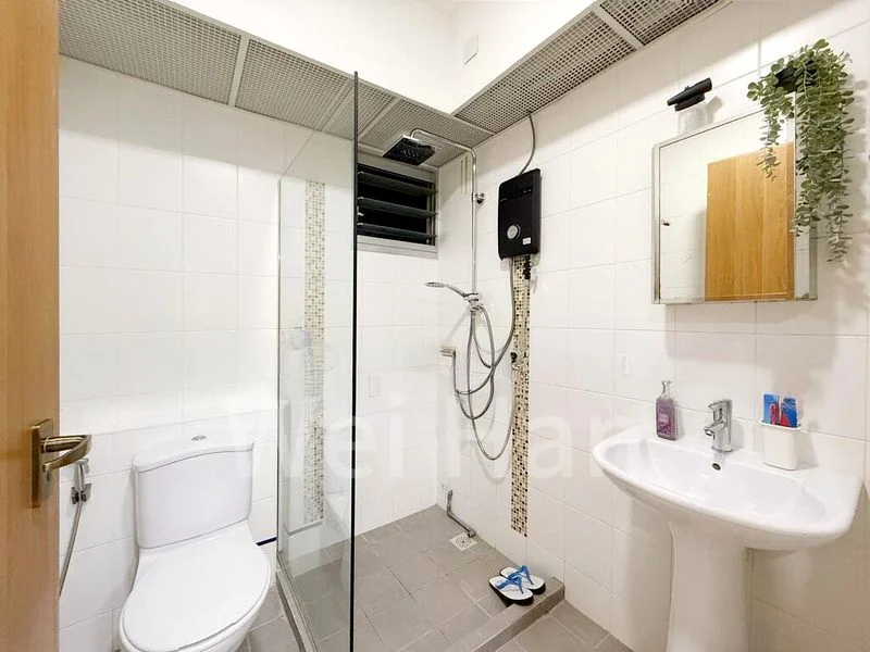 4 Room (4A) HDB for Sale in  573 Choa Chu Kang Street 52 - Image 1