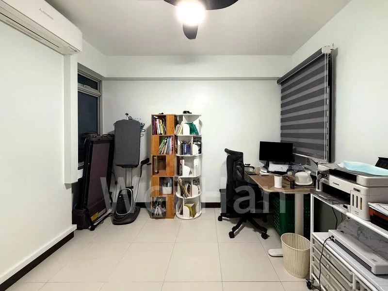 4 Room (4A) HDB for Sale in  573 Choa Chu Kang Street 52 - Image 4