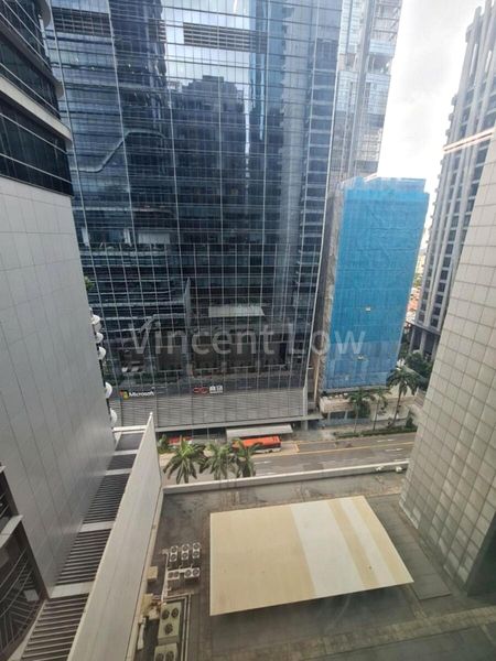 Office for Rent: Tahir Building - Image 10