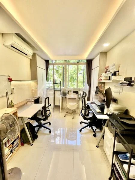 5 Room (5I) HDB for Sale in  82B Lorong 4 Toa Payoh - Image 9