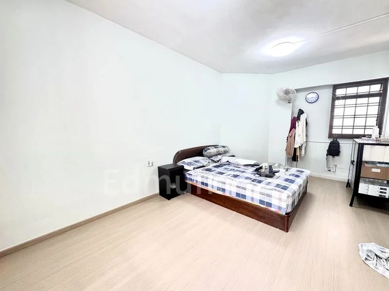 Executive HDB for Sale in  308 Canberra Road - Image 6