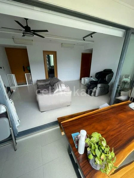 2 Bed Condo for Sale in The Gale - Image 2