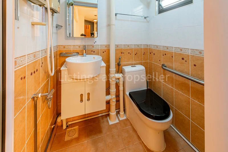 3 Room (3NG) HDB for Sale in 64 Telok Blangah Drive - Image 10