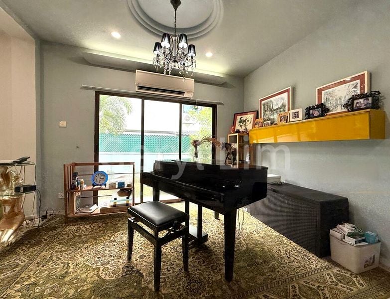 4 Bed Semi-Detached House (Landed) for Sale in  Pasir Ris Beach Park - Image 7