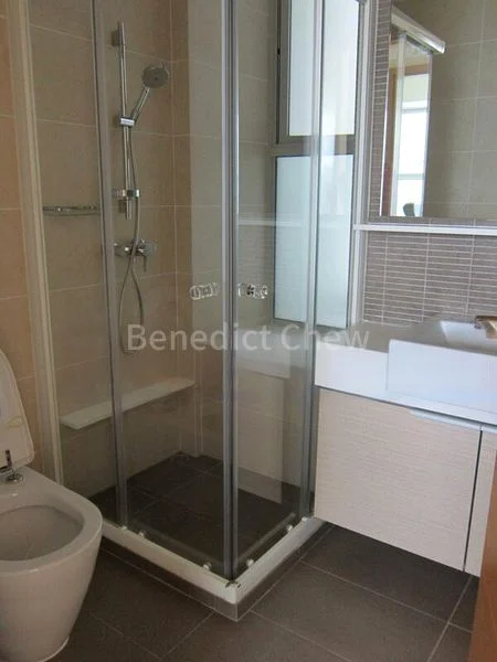 3 Bed Condo for Rent in  The Esta - Image 4