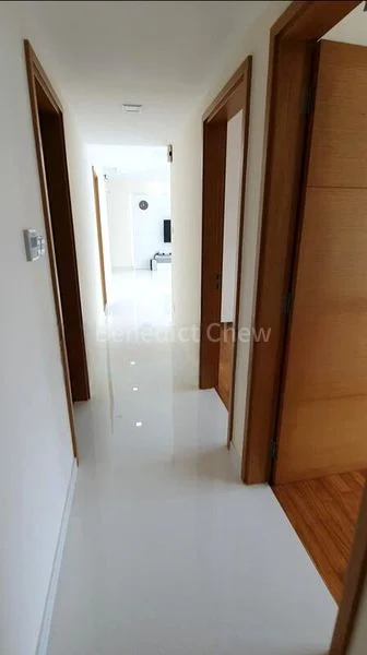 3 Bed Condo for Rent in  The Esta - Image 5