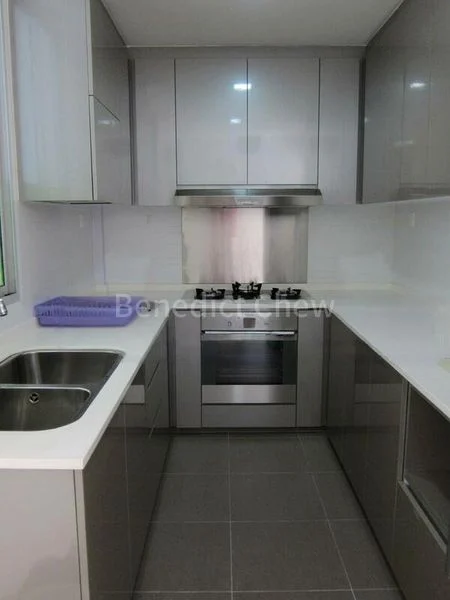 3 Bed Condo for Rent in  The Esta - Image 3