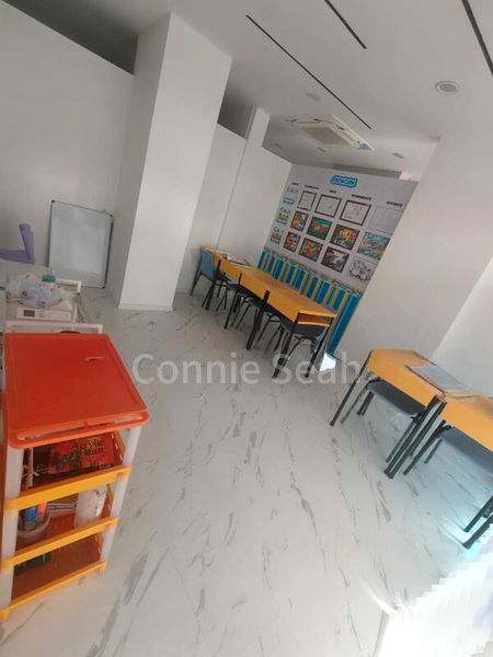 Shop / Shophouse for Rent: Affordable! Race Course Road Level 1 HDB Shophouse For Rent (Near Sri Srinivasa Perumal Temple) - Image 8