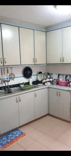 5 Room (5I) HDB for Sale in  412 Serangoon Central - Image 6