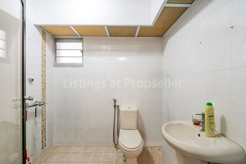 3 Room (3A) HDB for Sale in 590B Montreal Link - Image 9