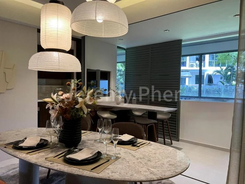 4 Bed Condo for Sale in  Koon Seng House - Image 2