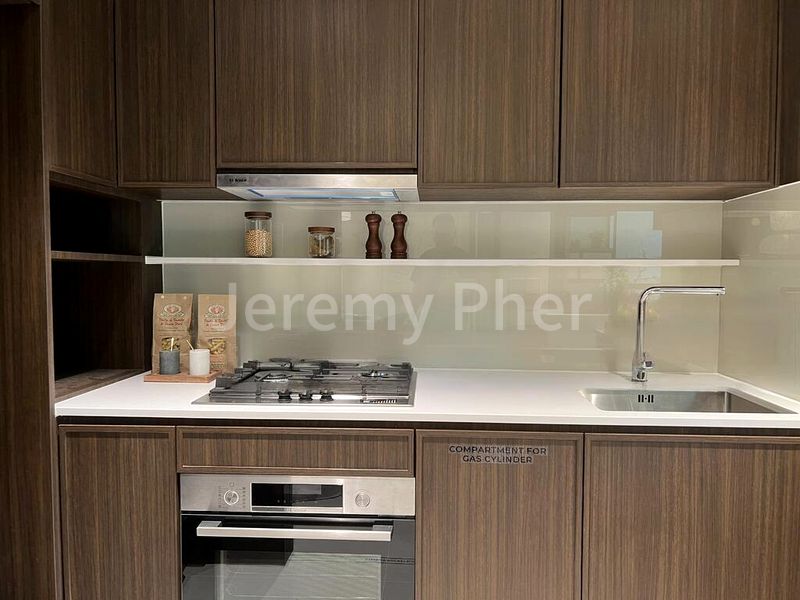 4 Bed Condo for Sale in  Koon Seng House - Image 8