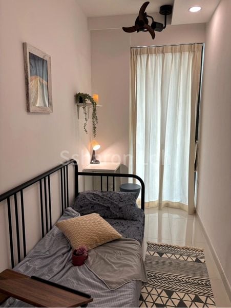 Common Room (Condo) for Rent in  Esparina Residences - Image 6