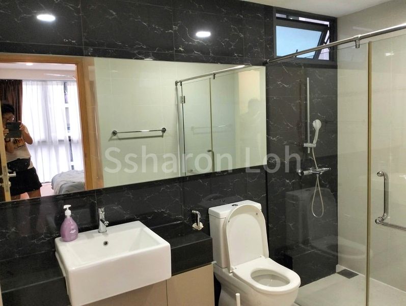 Common Room (Condo) for Rent in  Esparina Residences - Image 12