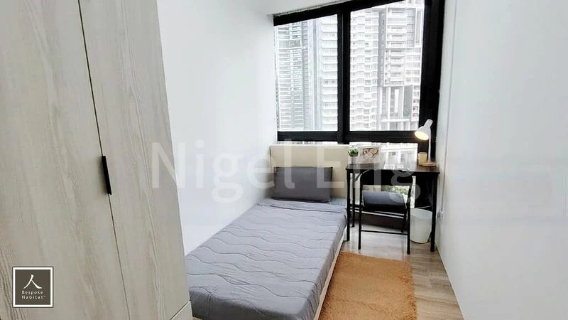 Room (Condo) for Rent in Tanglin View - Image 1