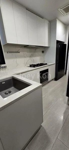 3 Bed Condo for Rent in  Martin Modern - Image 3