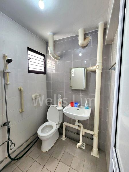 4 Room (4NG) HDB for Sale in  483 Jurong West Street 41 - Image 4