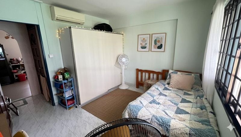 Common Room (HDB) for Rent in  717 Jurong West Street 71 - Image 4