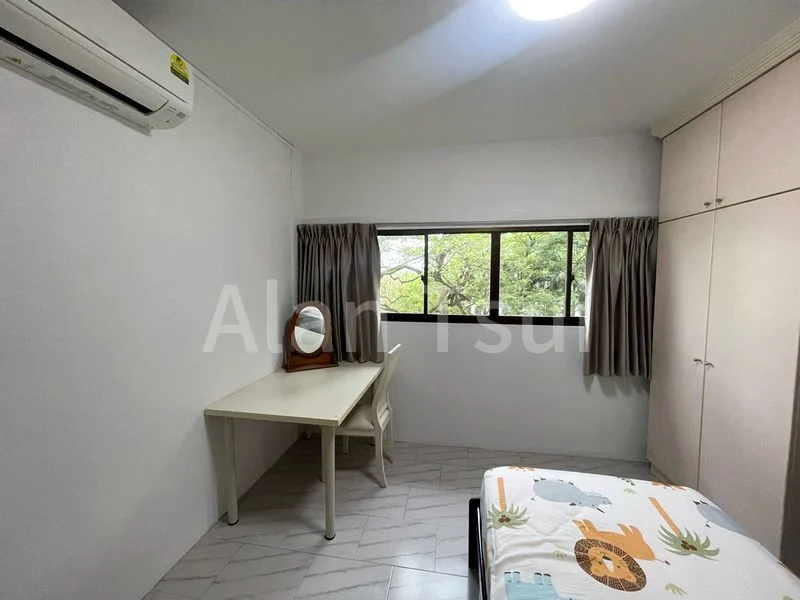 Common Room (HDB) for Rent in  27 Marine Crescent - Image 2