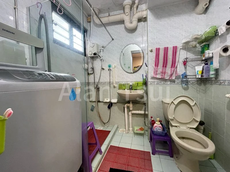 Common Room (HDB) for Rent in  27 Marine Crescent - Image 6