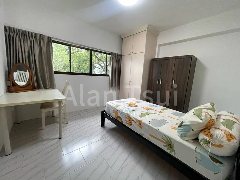 Common Room (HDB) for Rent in  27 Marine Crescent - Image 4