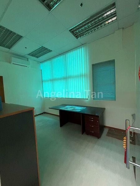 Light Industrial (B1) for Rent: Midview Building - Image 3