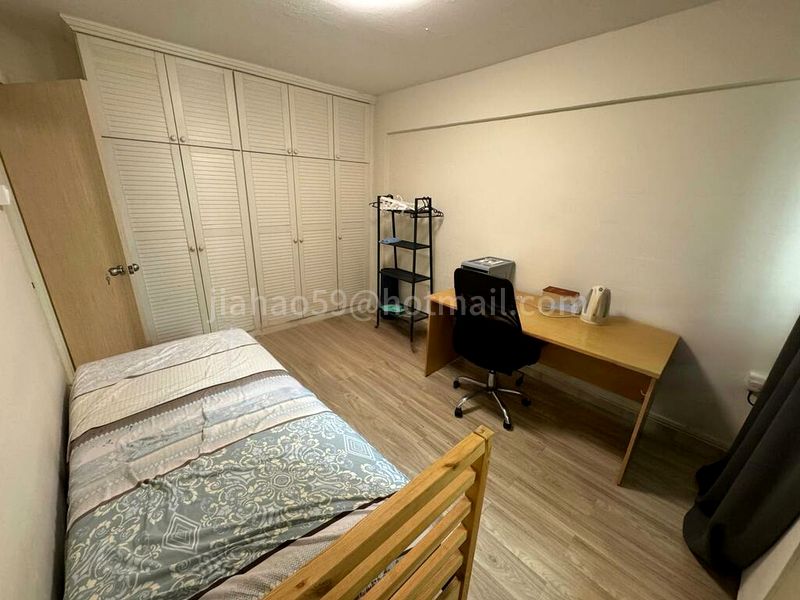 Common Room (HDB) for Rent in  711 Hougang Avenue 2 - Image 3