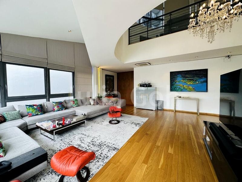 4 Bed Condo for Rent in  72 Grange - Image 1