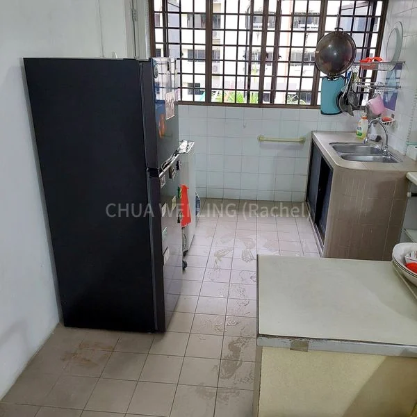 Common Room (HDB) for Rent in  708 Clementi West Street 2 - Image 3