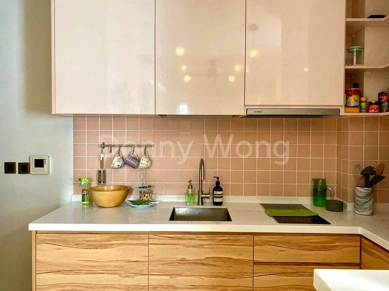 1 Bed Apartment (Condo) for Sale in  Devonshire 12 - Image 2