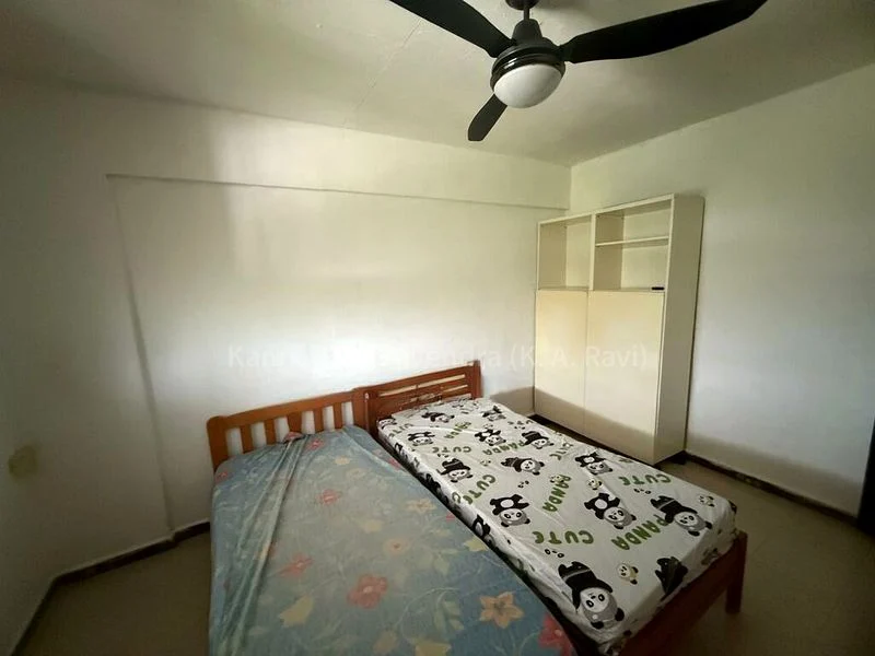 Common Room (HDB) for Rent in  215 Yishun Street 21 - Image 4