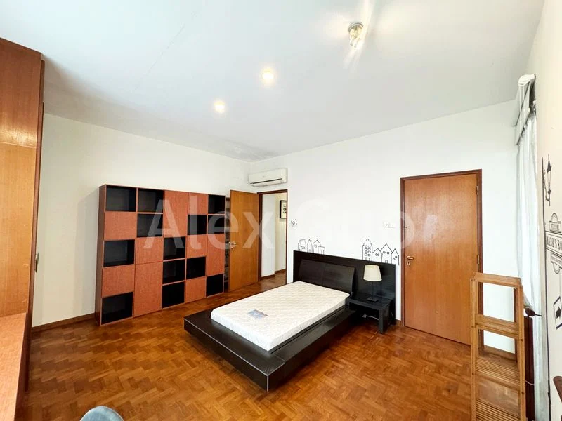 3 Bed Semi-Detached House (Landed) for Rent in  Eastwood Way - Image 5