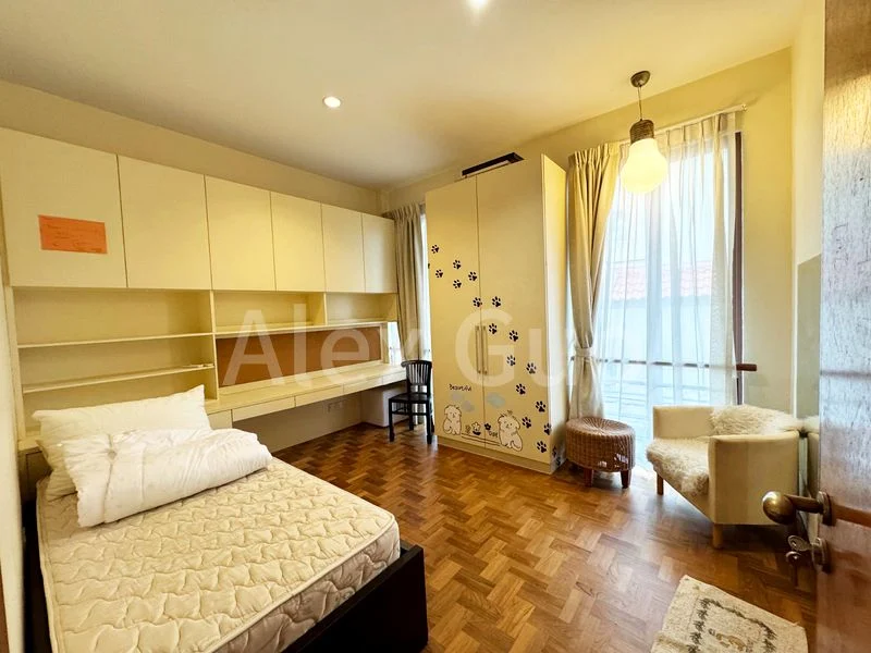3 Bed Semi-Detached House (Landed) for Rent in  Eastwood Way - Image 3