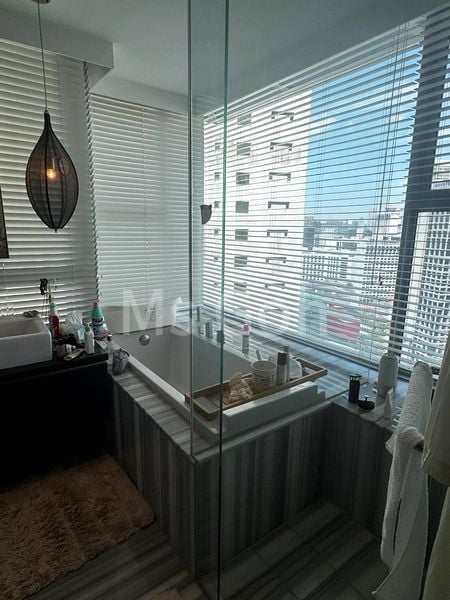 3+1 Bed Apartment (Condo) for Rent in  The Arc At Draycott - Image 4