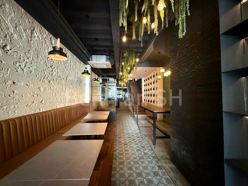 Food & Beverage for Rent: Fully Equipped Restaurant Space on Amoy Street. - Image 6