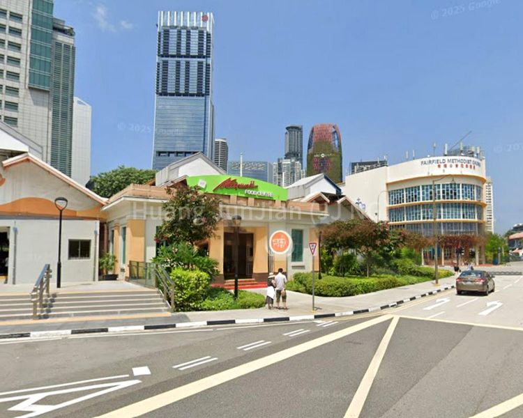 Shop / Shophouse for Sale: Beautiful Shophouse near MRT - Image 3