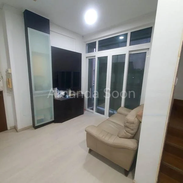 1 Bed Apartment (Condo) for Rent in  Carlyx Green - Image 1