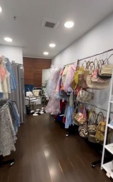 Mall Shop for Sale in Queensway Shopping Centre/Queensway Tower - Image 3