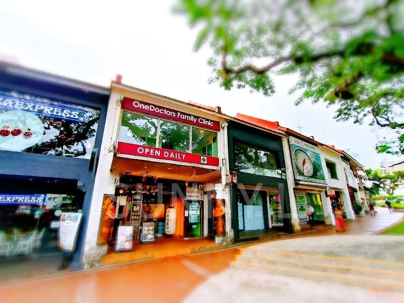 Food & Beverage for Rent: Holland Village Restaurant; High Visibility. - Image 6