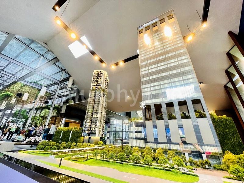 2 Bed Condo for Sale in Midtown Bay - Image 12