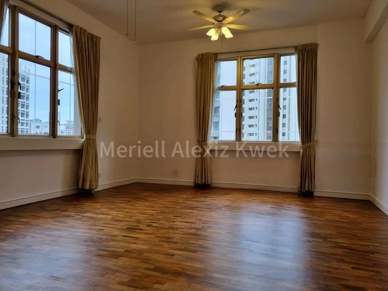 4 Bed Condo for Rent in Leonie Condotel - Image 10